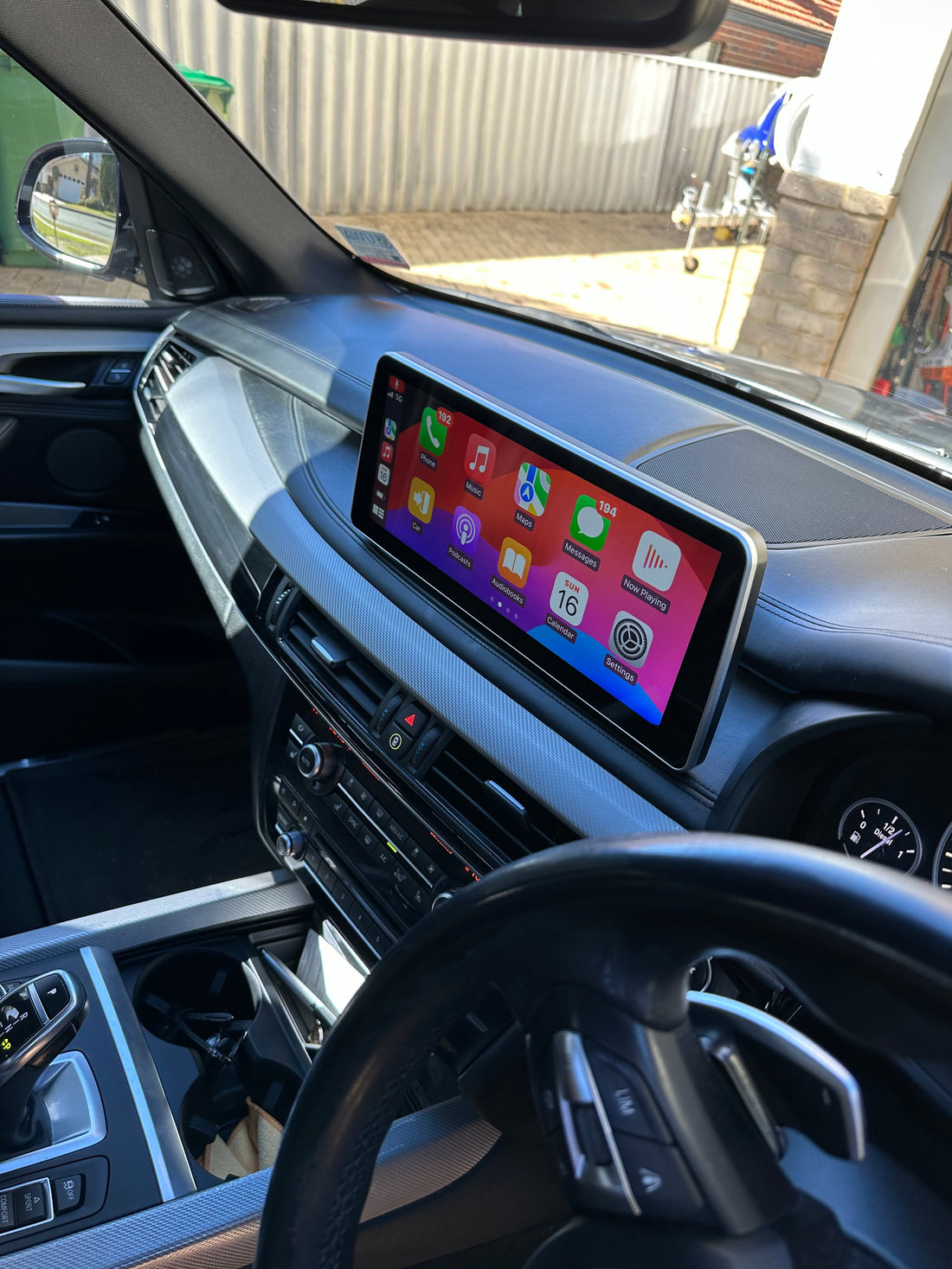 BMW X6 14-18 (F16） Wireless CarPlay & Android Auto MMI Retrofit Module