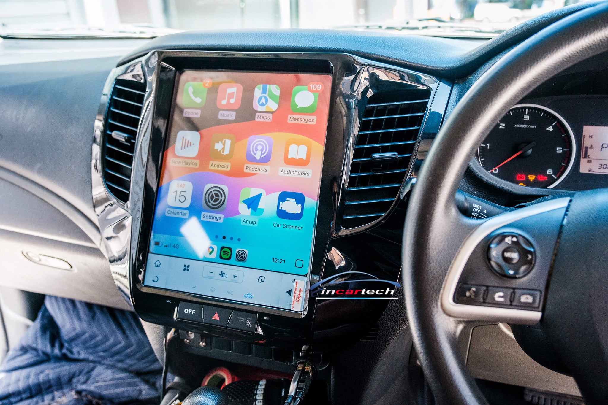 Mitsubishi Triton 2014-2025 12.1 GPS Stereo Wireless Apple CarPlay Android Auto Headunit