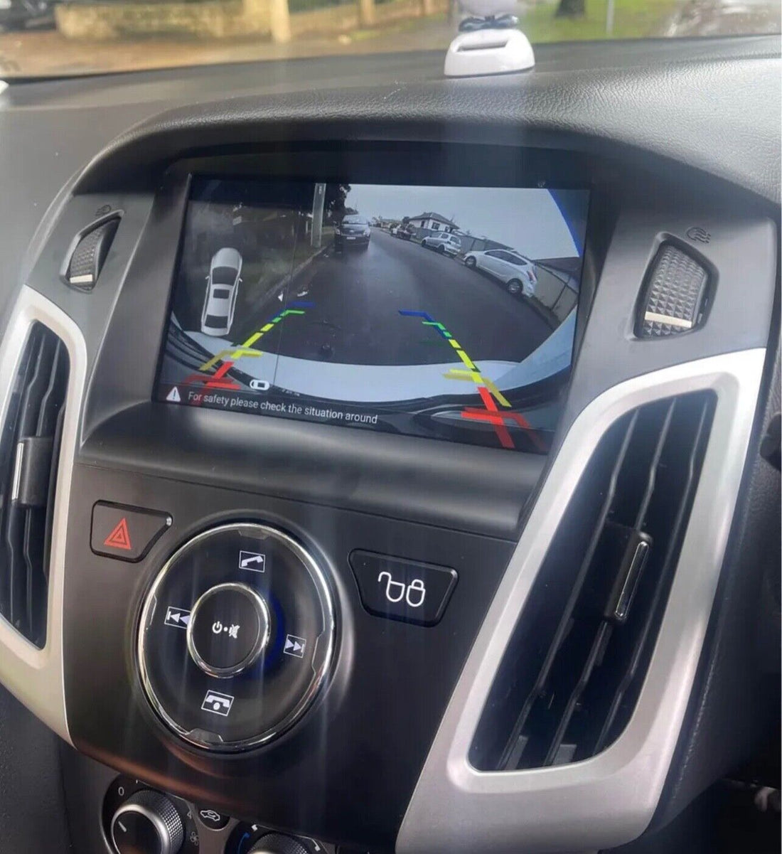 Ford Focus 2012-2014 Wireless Apple CarPlay Android Auto Radio stereo GPS Camera 9" touchscreen