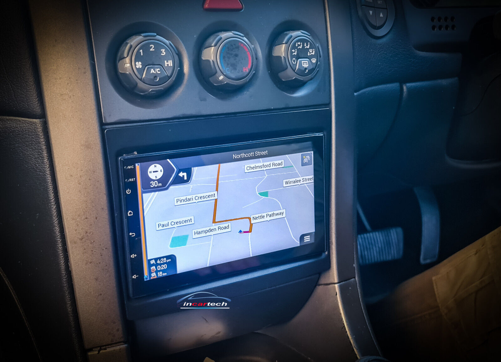 Holden Commodore VY VZ GPS Bluetooth USB Apple CarPlay Android Auto Stereo Radio