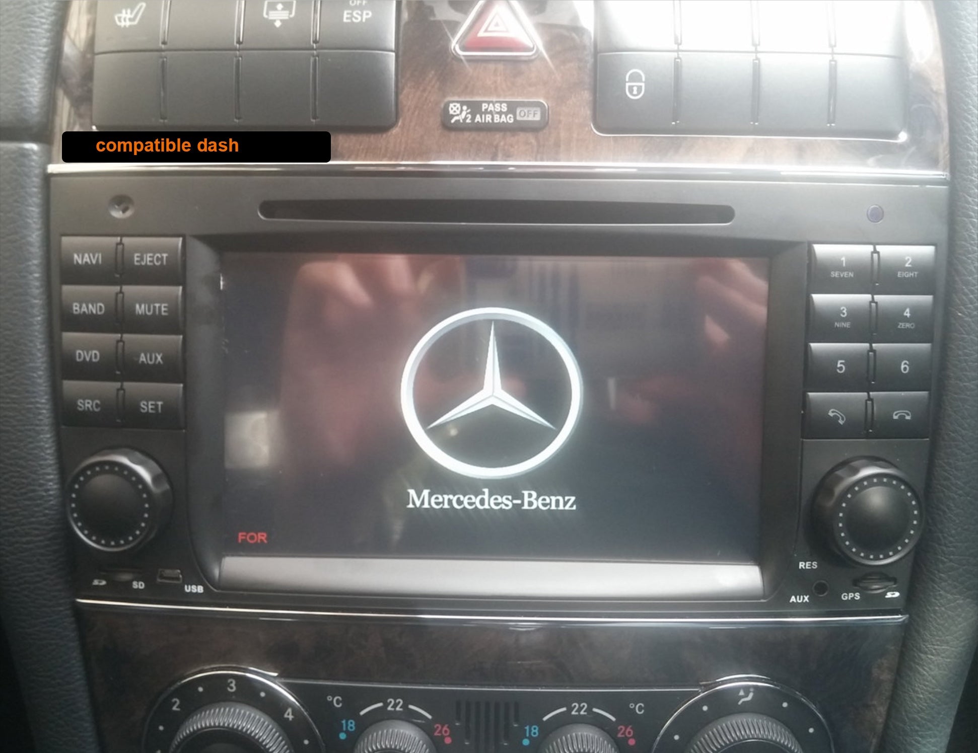 Mercedes Benz C-Class W203 2004-2006 9 inch touchscreen aftermarket screen upgrade Car stereo wireless CarPlay and wireless Android Auto