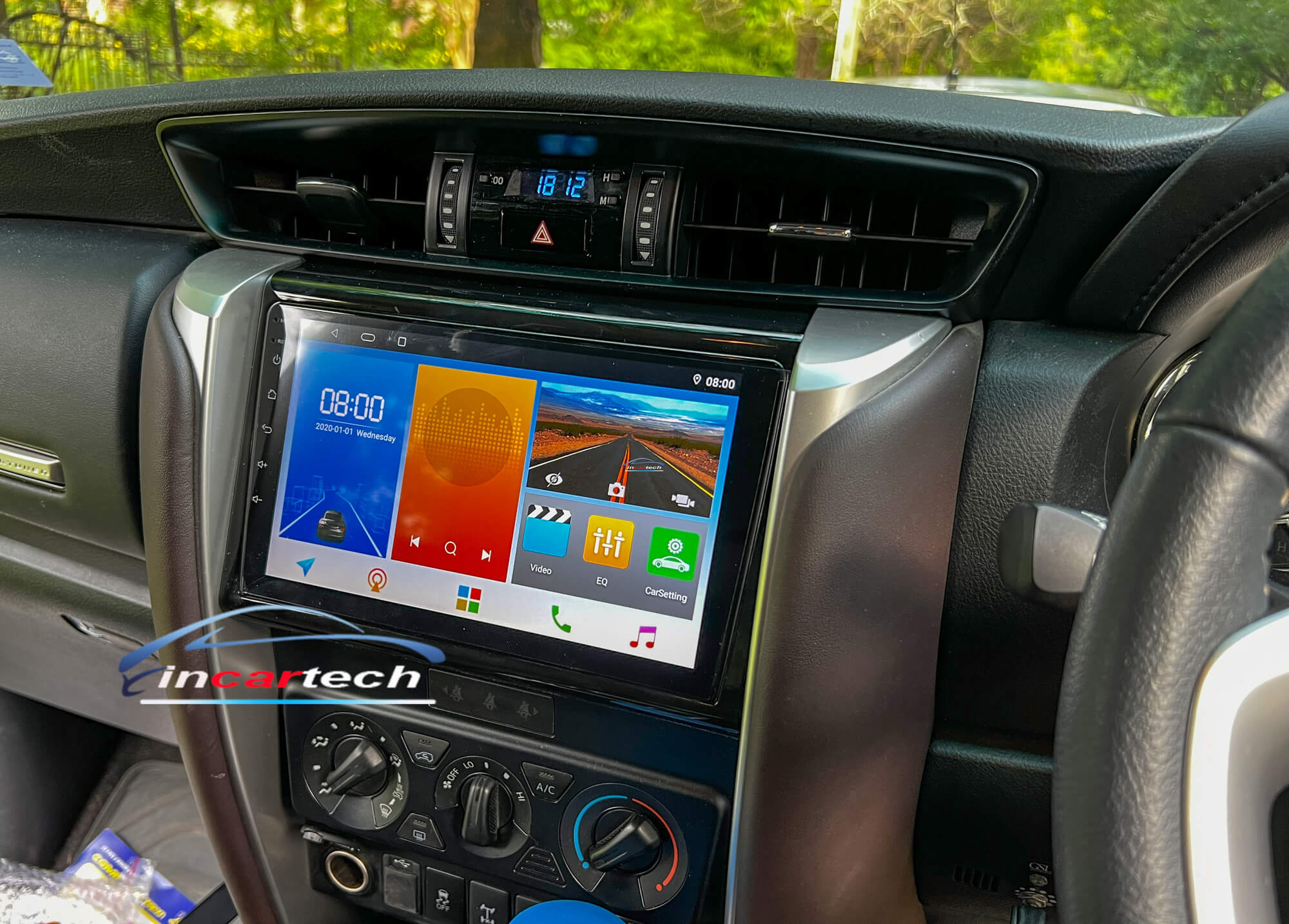 Toyota Fortuner 2015-2024 GPS Wireless Apple CarPlay Android Auto Stereo
